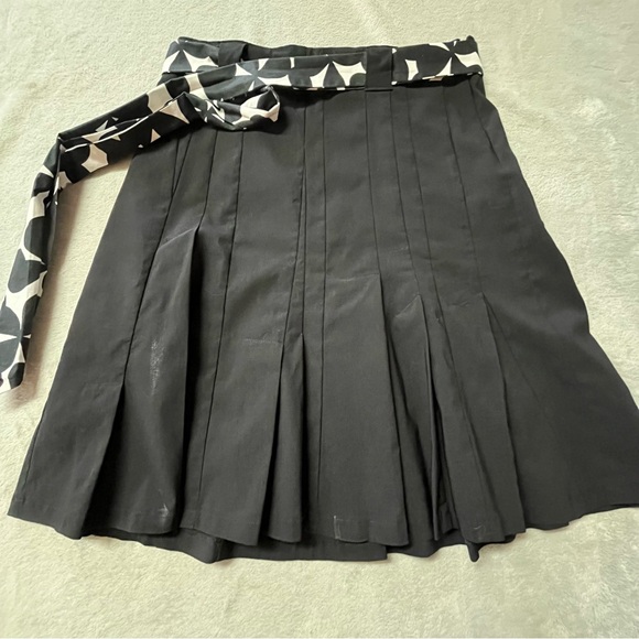Ricki's Black Mini Pleated Flared Circle Skirt - Picture 7 of 9